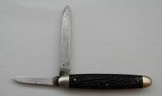 Landers, Frary and Clark In Very Good Condition With Perfected Stag Covers 3 1/4