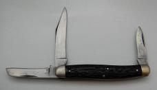 Landers, Frary and Clark In Very Good Condition With Perfected Stag Covers 3 7/8