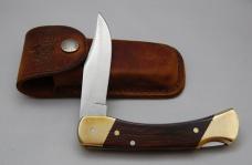 Schrade In Very Good Condition With Resin Impregnated Hardwood Covers 5