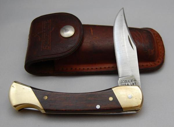 Schrade In Excellent Condition With Resin Impregnated Hardwood Covers 5