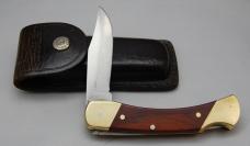 Schrade In Excellent Condition With Resin Impregnated Hardwood Covers 5