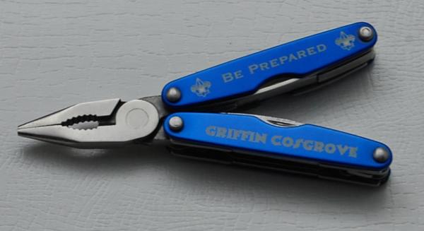 Chinese Made Pocket Knife In Very Good Condition With Metal Covers 2 5/8 Chinese Made Pocket Knife In Very Good Condition With Metal Covers 2 5/8