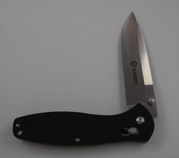 Ganzo Knife Company In Mint Condition With G10 Covers 4 3/4" Long (542)