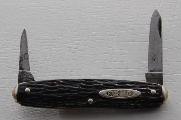 Robeson In Very Good Condition With Black Bone Covers 2 7/8
