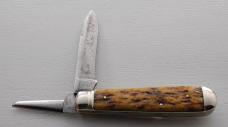 Van Camp Hardware and Iron Company In Very Good Condition With Brown Bone Covers 3 1/2" Long (619)