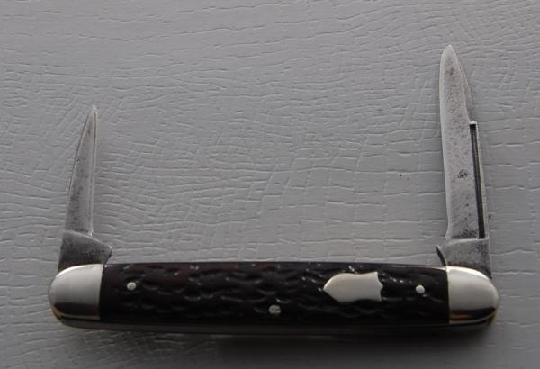 Unmarked Pocket Knife In Very Good Condition With Brown Jigged Bone Covers 3 1/4