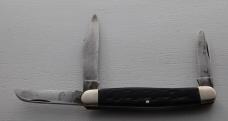Camillus In Very Good Condition With Black Jigged Bone Covers 3 15/16