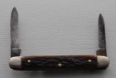 Utica In Very Good Condition With Brown Jigged Bone Covers 2 3/4