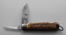 Pal Cutlery Company In Very Good Condition With Brown Jigged Bone Covers 3 3/8" Long (687)