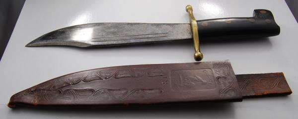 Collins & Co. Fixed-Blade Knife In Excellent Condition With Smooth Green (Black) Bone Covers (702)
