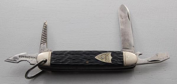 Camillus Unofficial Scout Pocket Knife In Excellent Condition W/Black Jigged Synthetic Covers (740) Camillus Unofficial Scout Pocket Knife In Excellent Condition W/Black Jigged Synthetic Covers (740)