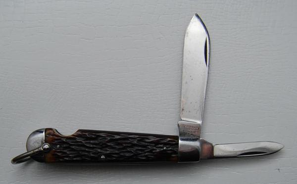 Camillus In Very Good Condition With Brown Bone Covers 3 3/8 Camillus In Very Good Condition With Brown Bone Covers 3 3/8