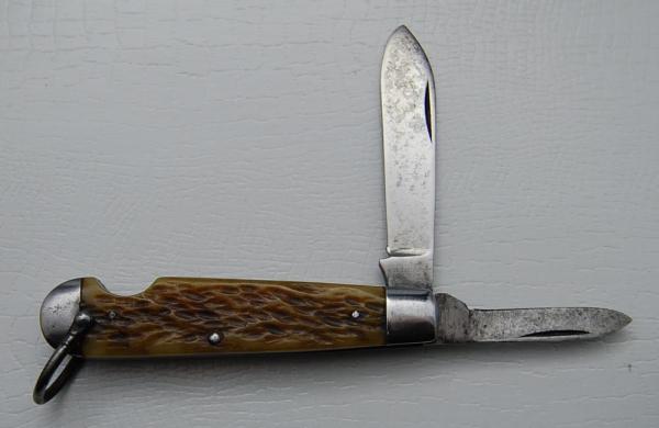 Camillus In Excellent Condition With Brown Bone Covers 3 3/8