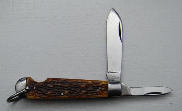 Camillus In Excellent Condition With Brown Bone Covers 3 3/8" Long (86) Camillus In Excellent Condition With Brown Bone Covers 3 3/8" Long (86)