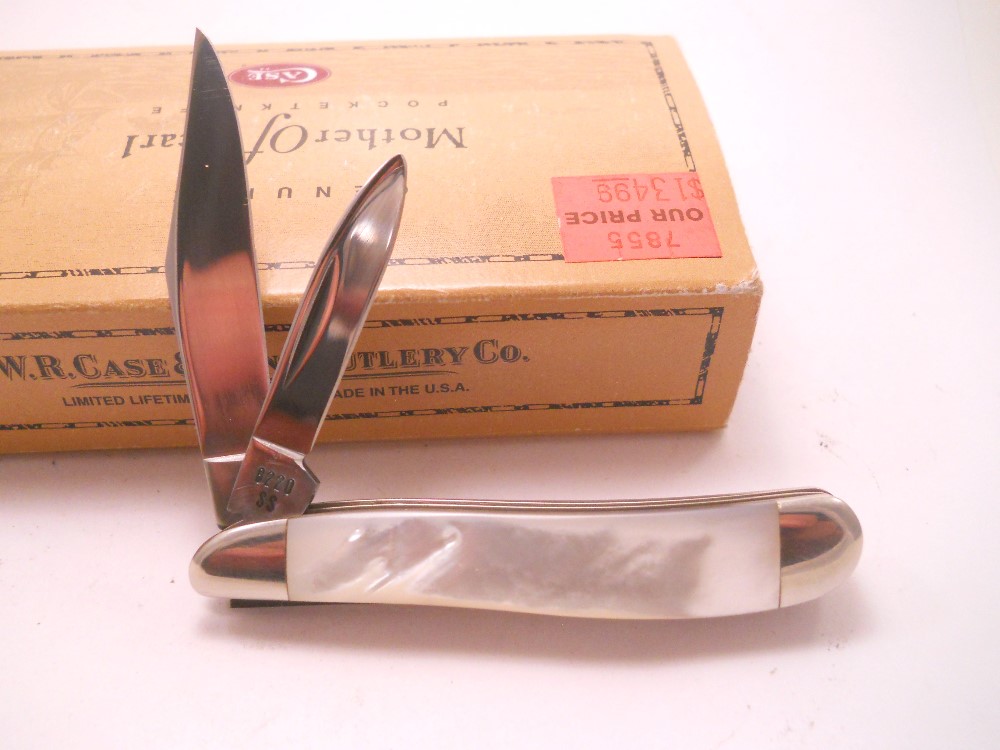 Case 8220 Pearl Peanut Knife 1980's