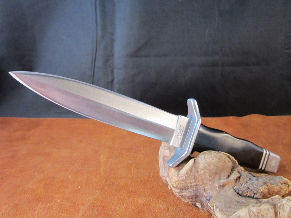 SOLD Classic: Jet Aer G96 Boot Knife model 7003 - Seki SOLD Classic: Jet Aer G96 Boot Knife model 7003 - Seki