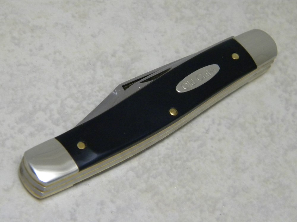 Old Cutler USA (Made by Colonial) Slick Black Jack Knife in Box
