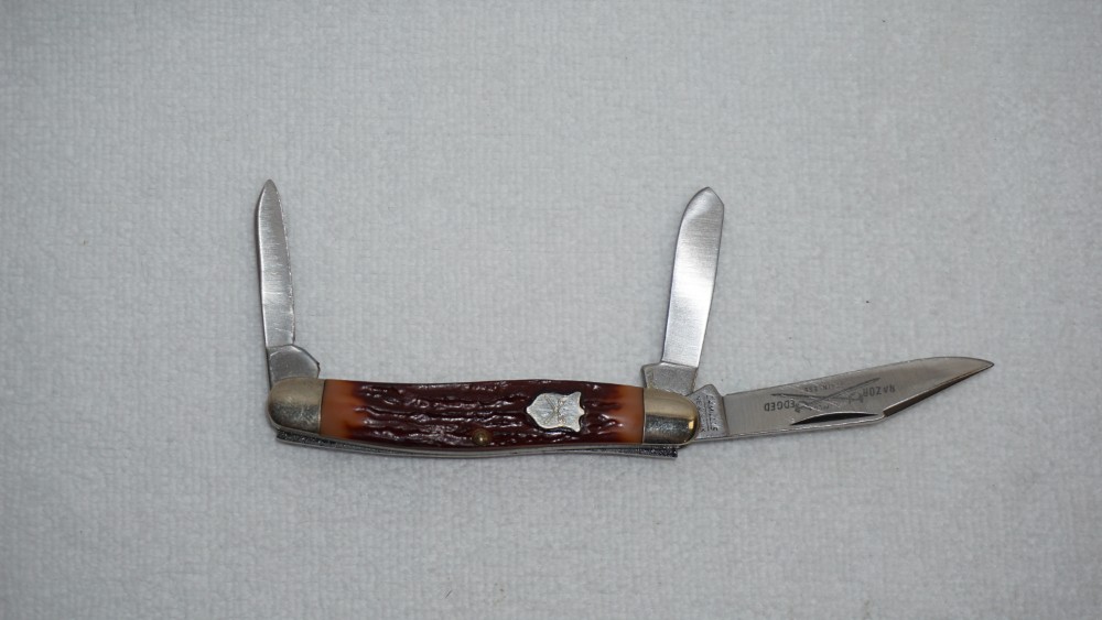 Vintage CAMILLUS 3 Blade Pocket Knife w/SWORD BRAND Pocket Steel in
