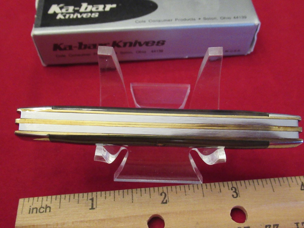 Ka-Bar Smooth Brown Bone Congress Pattern # CE94