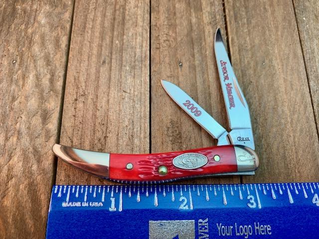 Case 2 Blade Small Texas Toothpick in Bright Crimson Red Jigged