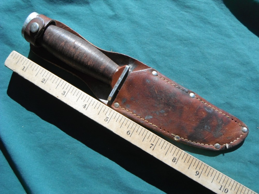 Schrade Walden NY USA H15 Stacked Leather Hunting Fixed Blade Sheath Knife.