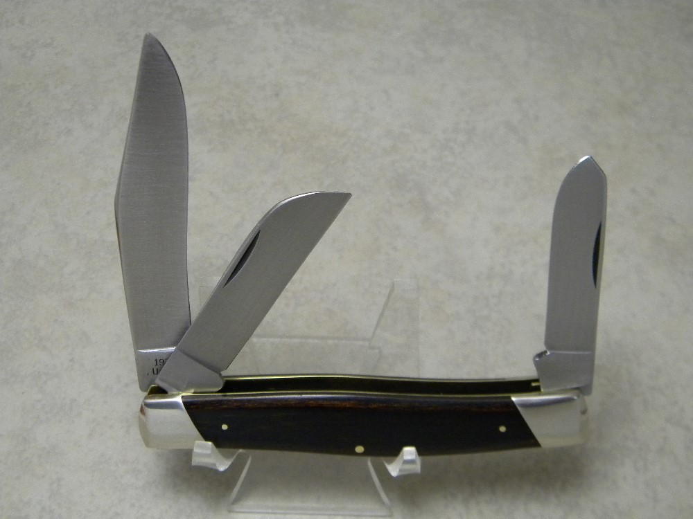 A Bowen Knife Atlanta USA Wood Stockman Knife c.1972