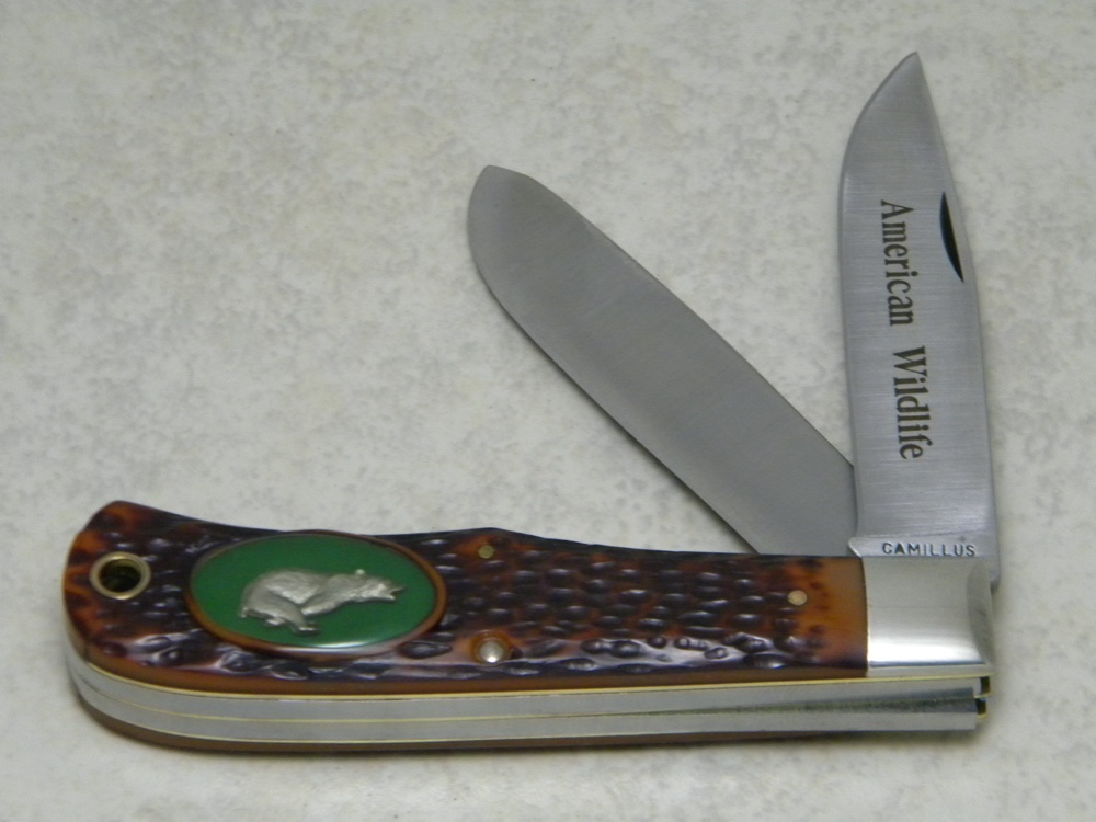 Camillus USA Delrin American Wildlife Series 10 Jumbo Trapper Knife