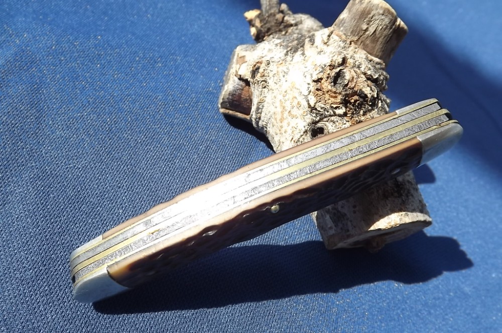 VINTAGE KUTMASTER UTICA NY USA 3 BLADE BONE STOCKMAN POCKET KNIFE