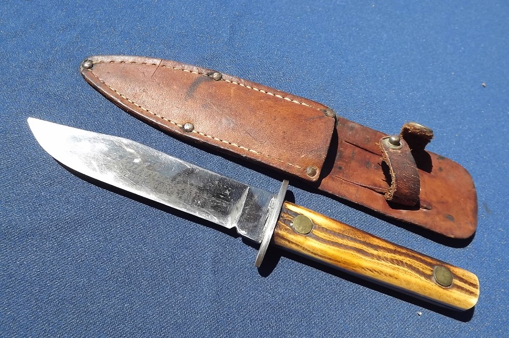 Vintage Utica Cutlery Co. Utica NY USA Kutmaster Carbon Steel Bone Fixed Blade Sheath Knife