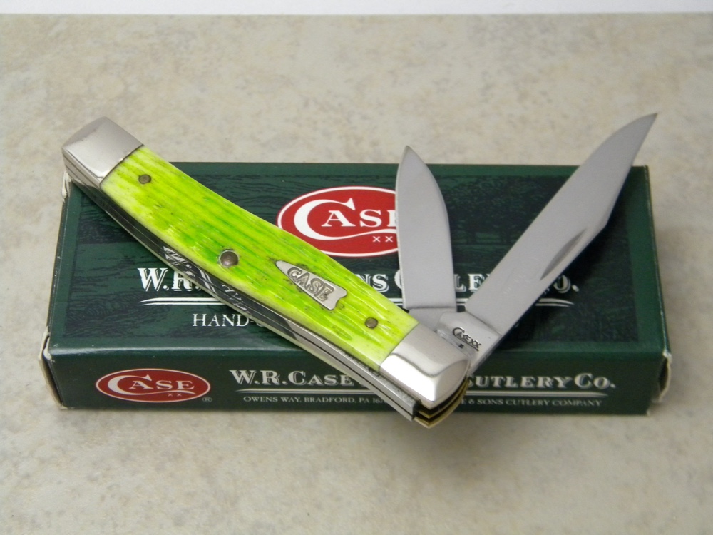Case XX USA 2009 Lime Green Bone 62032 SS 
