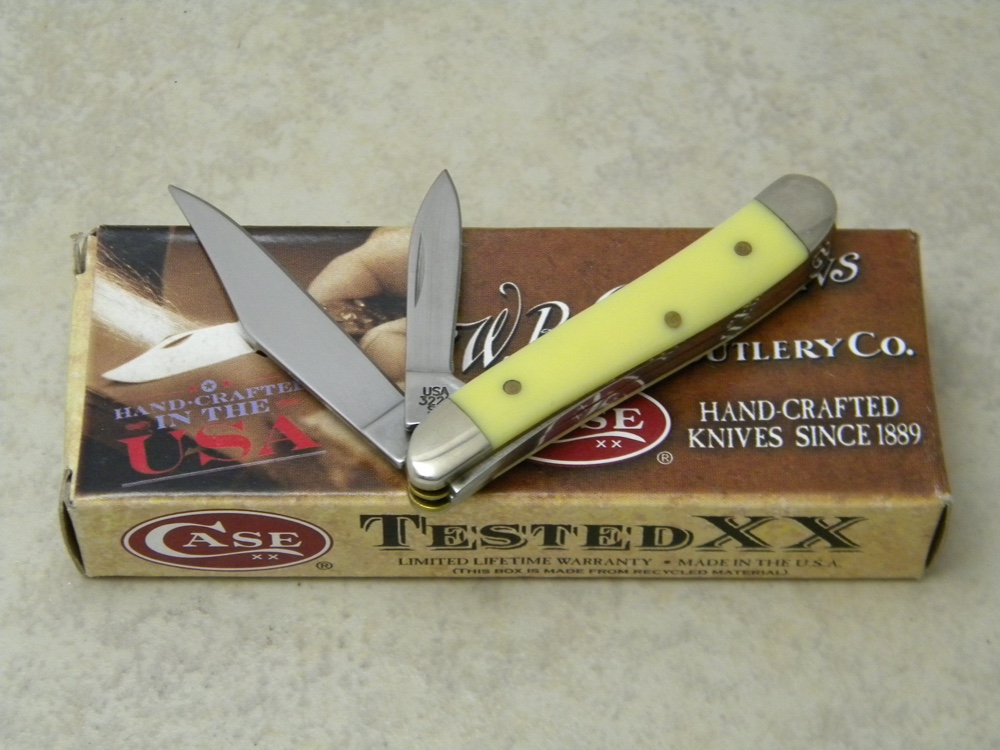 Case XX USA 2010 Yellow 3220 SS Peanut Knife in Box