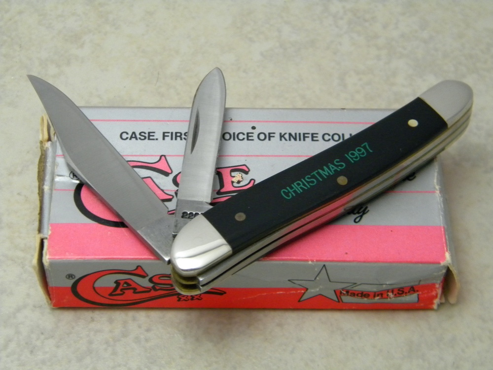 Case XX USA 3 Dot (1997) Black 22087 SS CocaCola Christmas 1997