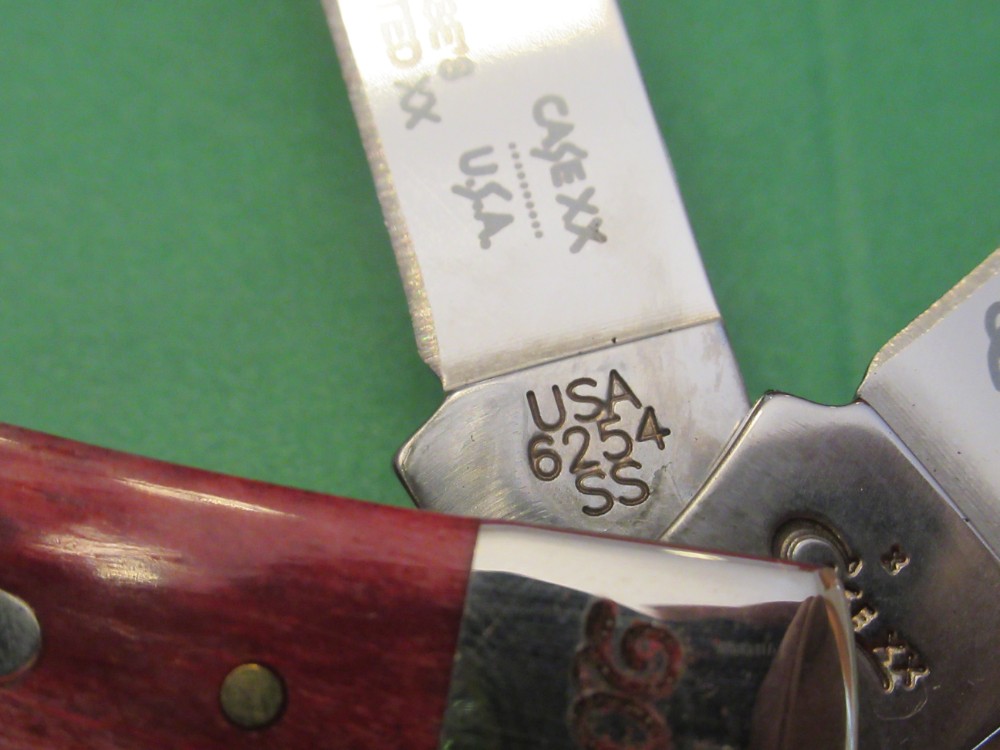 Case XX 130th Anniversary Red Smooth Bone Trapper Pattern # 6254 SS