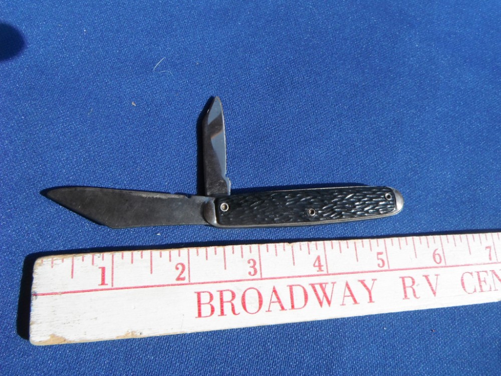 Vintage Ideal pocket knife Made in the USA!