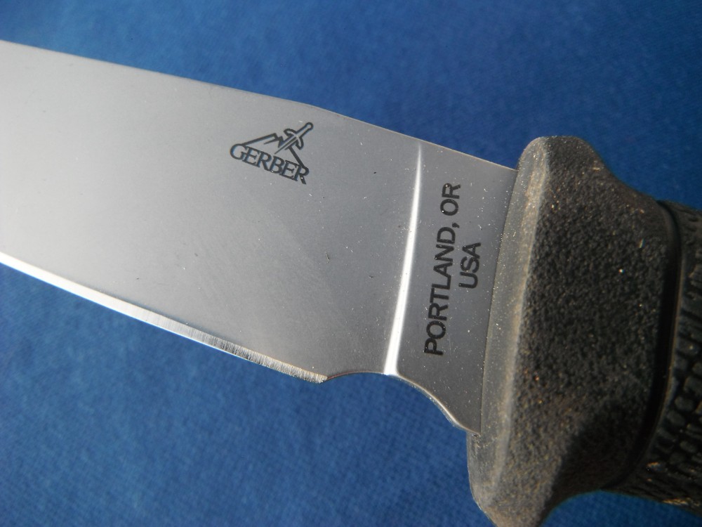 GERBER GATOR FIXED BLADE HUNTING KNIFE GUT HOOK MADE IN USA FULL TANG W