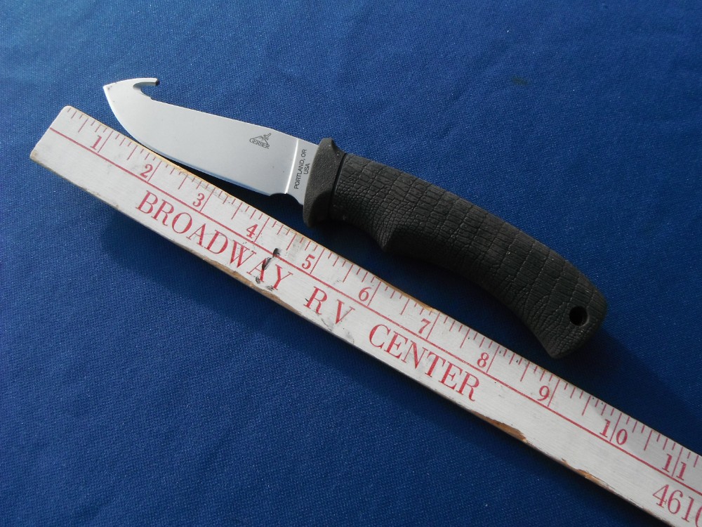 GERBER GATOR FIXED BLADE HUNTING KNIFE GUT HOOK MADE IN USA FULL TANG W