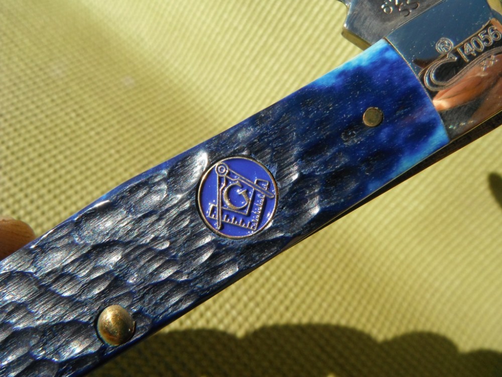 Case XX A Salute To Freemasonry Commemorative Case Trapper knife