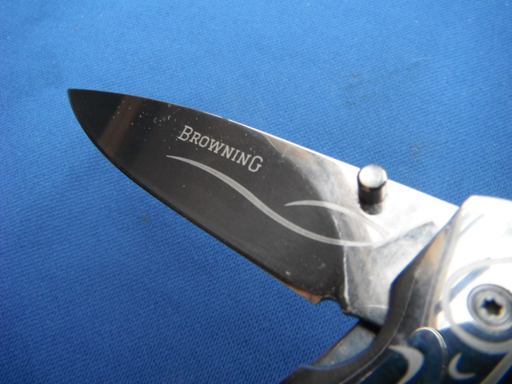 Browning Japan G10 mother of pearl inlaid Model 721 linerlock folding