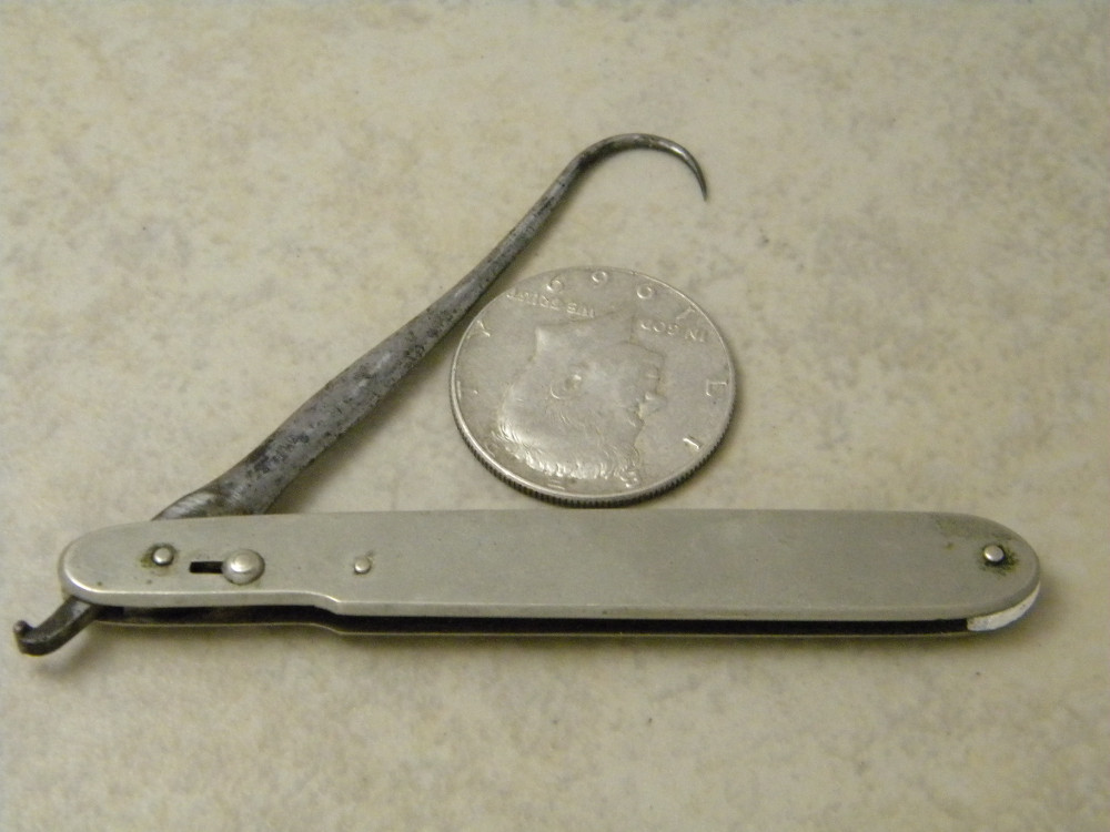 Vintage Haussmann & Dunn Surgical Tenaculum Artery Hook Knife w/Locking