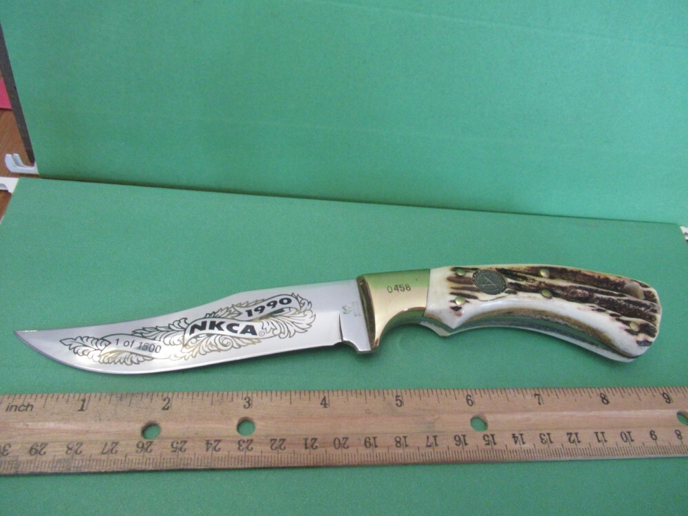 Hen & Rooster 1990 NKCA Stag Handle Fixed Blade