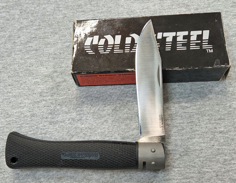 Cold Steel Carbon V TwistMaster 31L