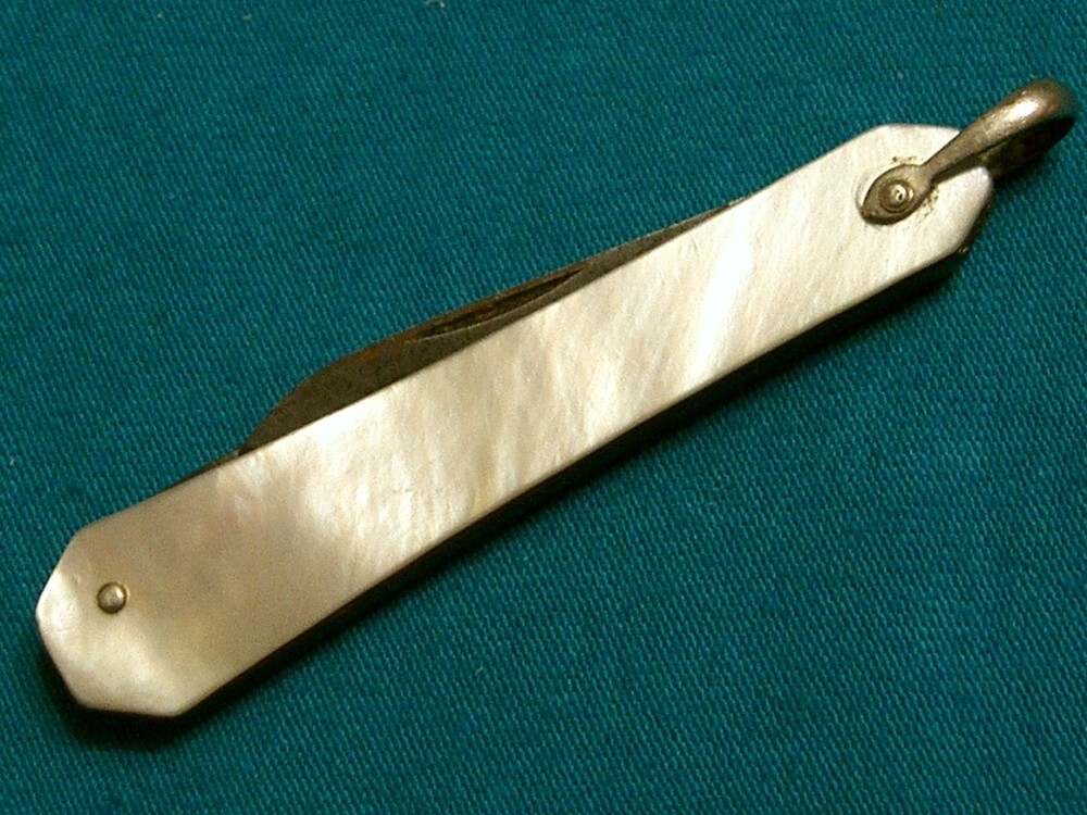VINTAGE VOOS USA PEARL MOP FOLDING POCKET WATCH FOB KNIFE KNIVES OLD