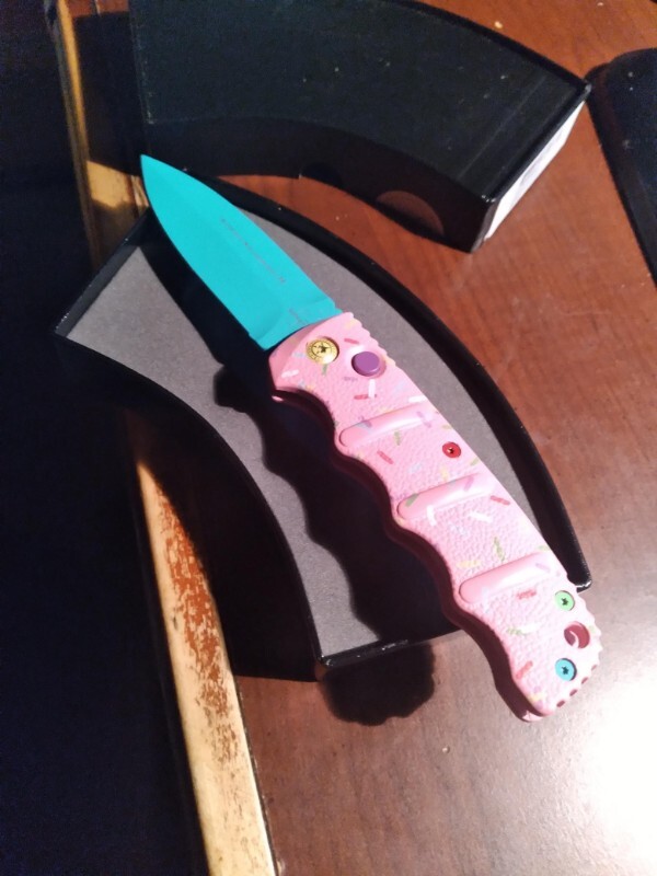 BOKER DESSERT WARRIOR DONUT REGULAR SIZE KNIFE