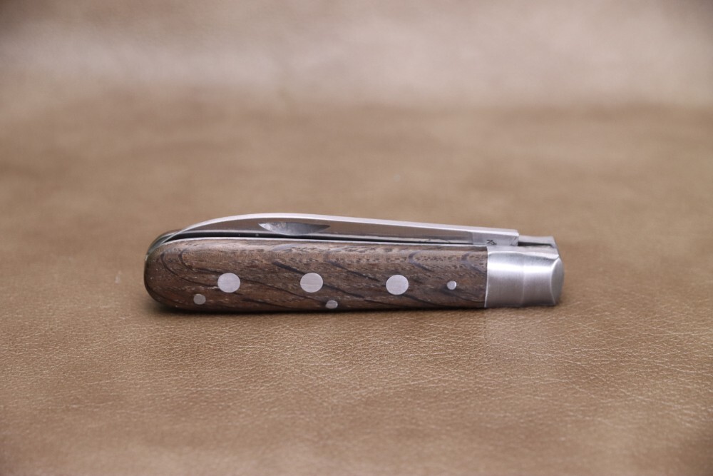 OTTER KNIVES 169 3 RIVET FOLDER