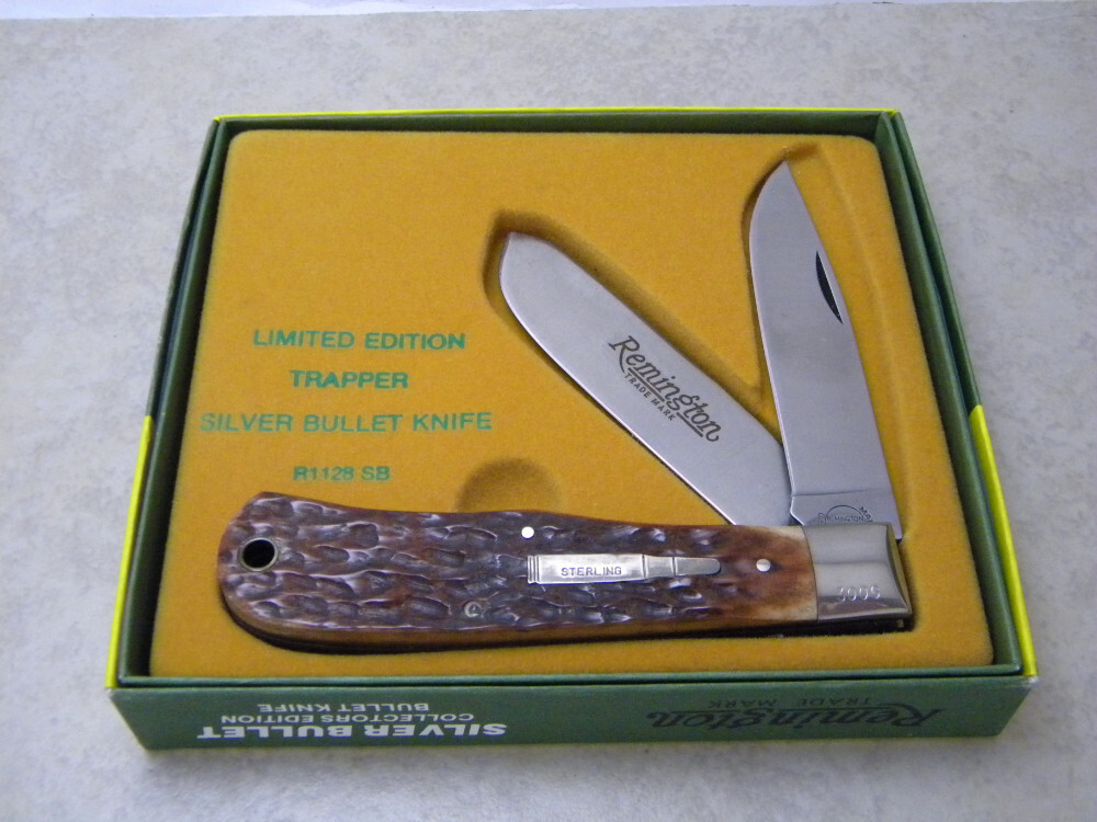 Remington UMC USA R1128 SB 1989 Bone Silver Bullet Trapper