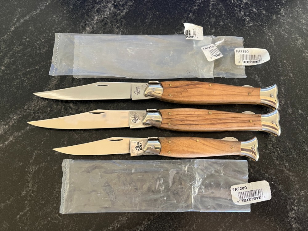 3 Vintage Falcon ITALY Lockback Fish Shape Folding Knives, Olive Wood