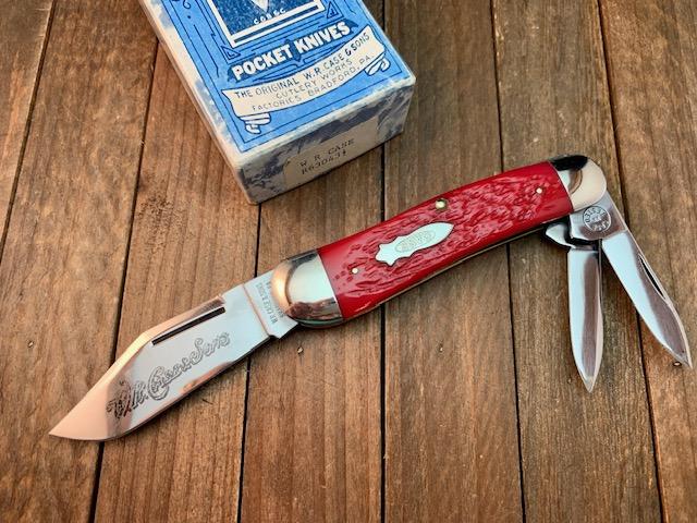 Case Classics Split Back Spring Whittler Red Banana Jigged Bone