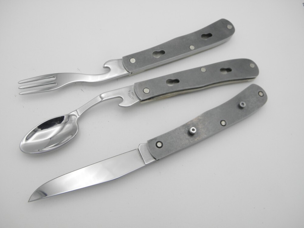 CASE XX Amber Jigged Bone 3 Blade Hobo: #6354HB SS, 4 1/8