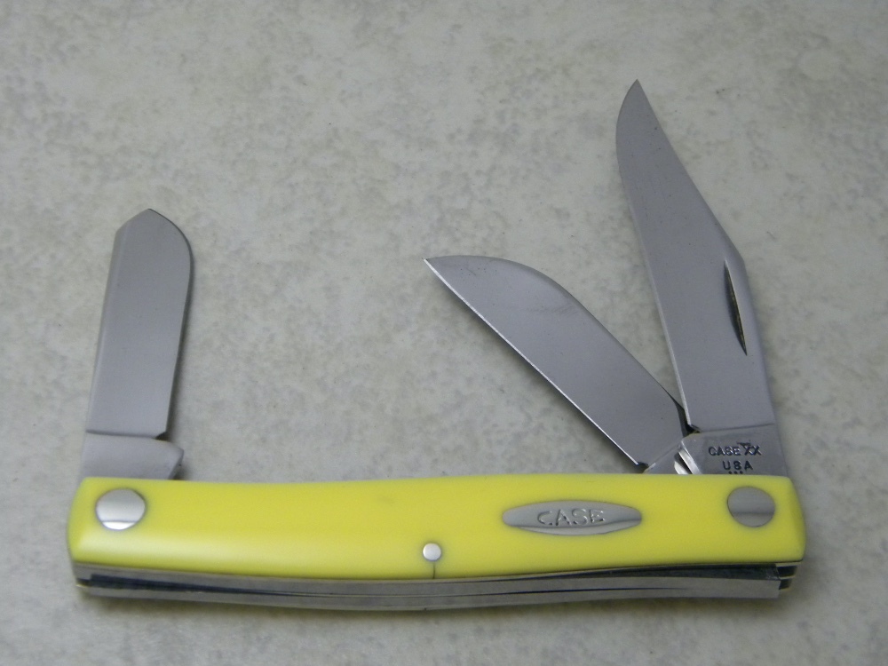 Case XX USA 3 Dot 1977 Yellow 33092 Birdseye Rivet Stockman