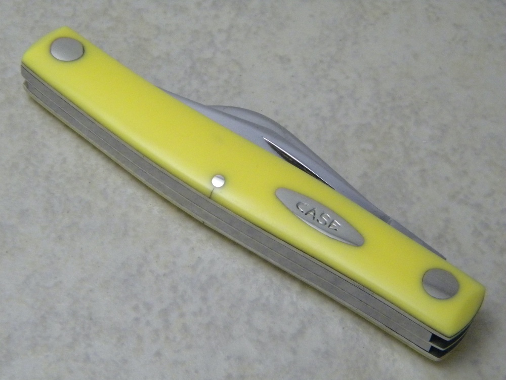 Case XX USA 3 Dot 1977 Yellow 33092 Birdseye Rivet Stockman Knife